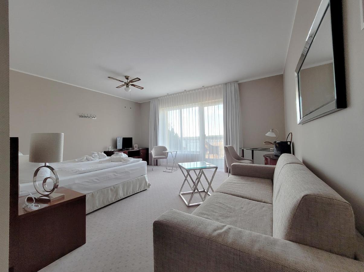 Hotel Resort Maerkisches Meer Diensdorf-Radlow Екстер'єр фото