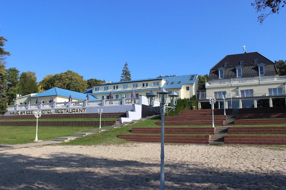 Hotel Resort Maerkisches Meer Diensdorf-Radlow Екстер'єр фото